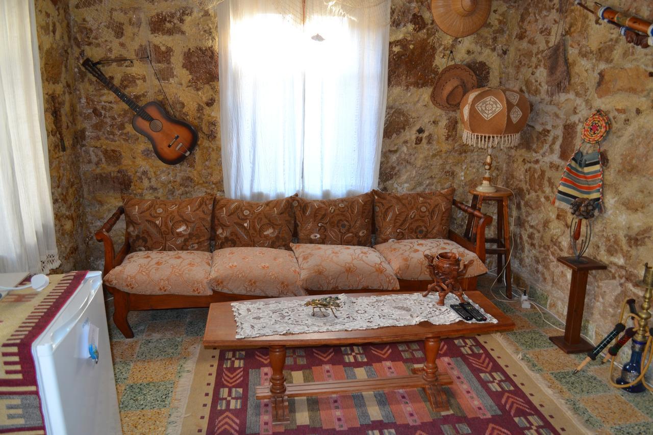 Mystery Garden Guest House Famagusta  Exteriör bild