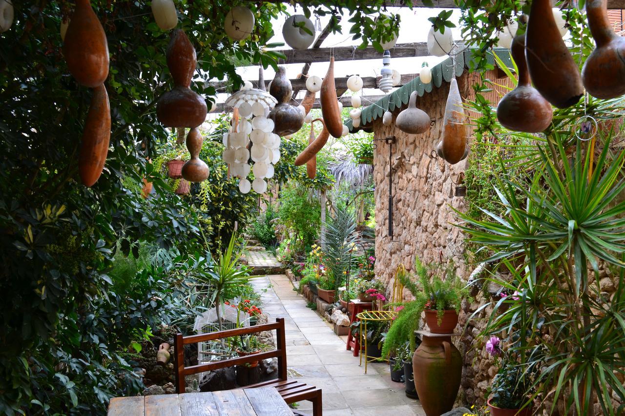 Mystery Garden Guest House Famagusta  Exteriör bild