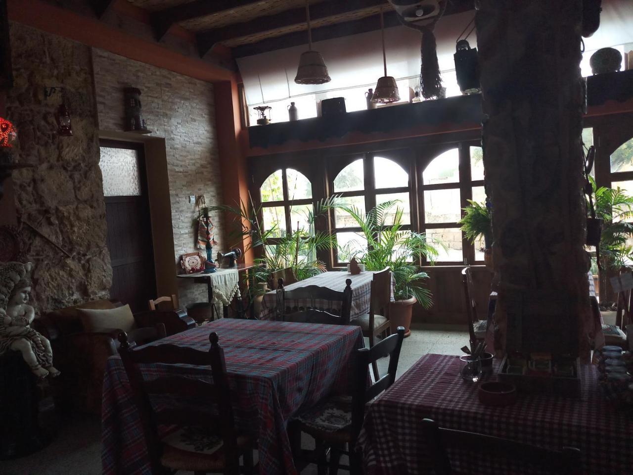 Mystery Garden Guest House Famagusta  Exteriör bild